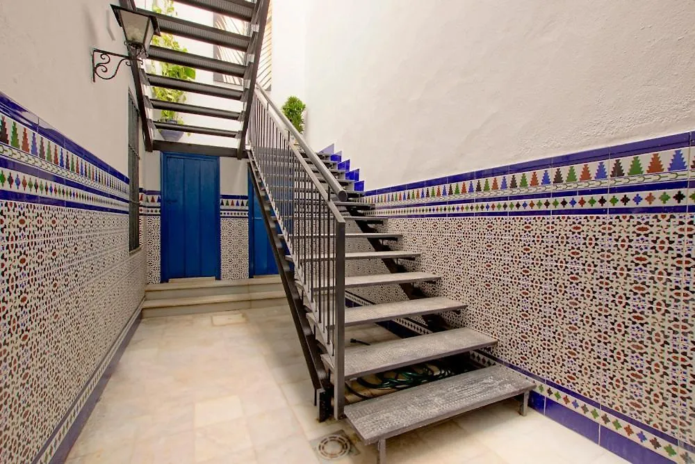 Hostel Trotamundos Seville Spain
