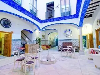 Hostel Trotamundos Seville Spain